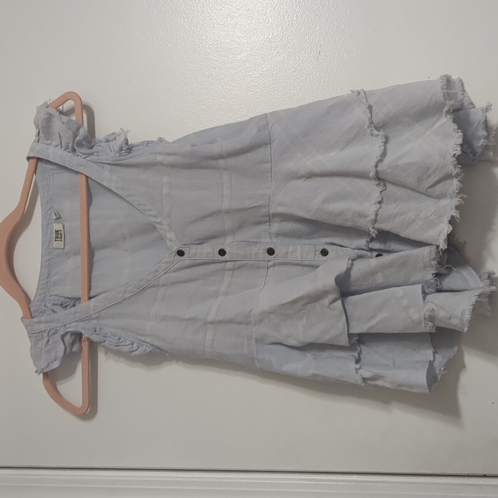 Cute light blue small button down true craft top